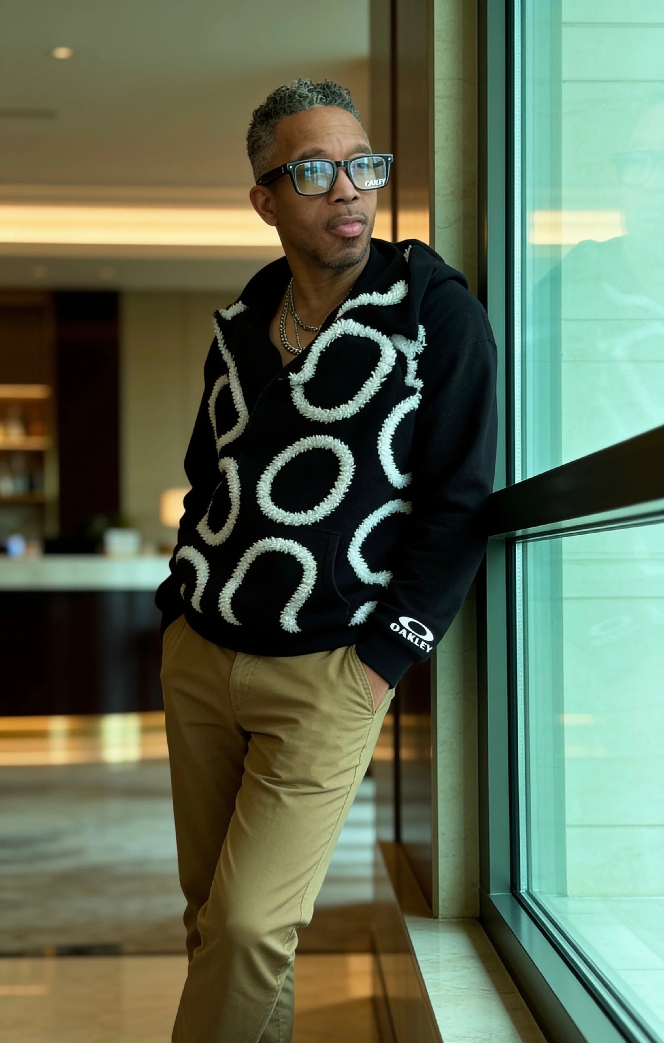 Minister Gavin — lifestyle editorial